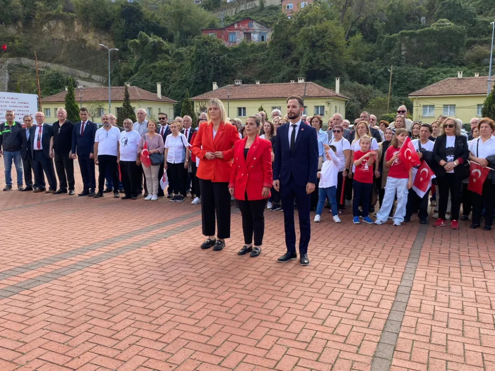 CHP Kozlu ilçe başkanlığı Cumhuriyet kutlaması