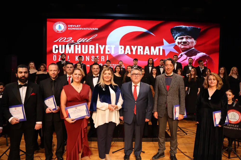 BEUN’da Cumhuriyet’in 102. Yılı Gurur ve Coşkuyla Kutlandı