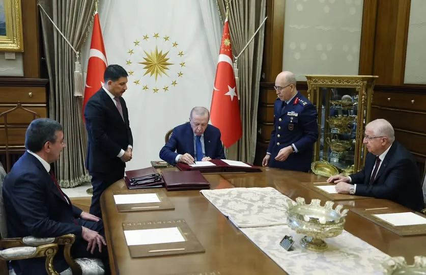 YAŞ Kararları Açıklandı: Genelkurmay Başkanı Değişti