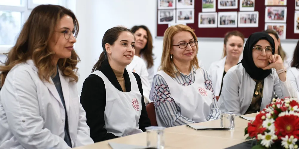 İLLER ARASI MAZERETE BAĞLI YER DEĞİŞTİRME BAŞVURUSUNDA BULUNAN ÖĞRETMENLERİN ATAMALARI GERÇEKLEŞTİRİLDİ